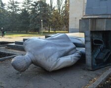 памятник