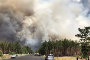 Луганщина у вогні, підняті Нацгвардія та ЗСУ, кількість жертв зростає: "Жителі відмовляються від евакуації"