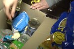 Безкоштовні продукти для ВПО та пенсіонерів у Харкові