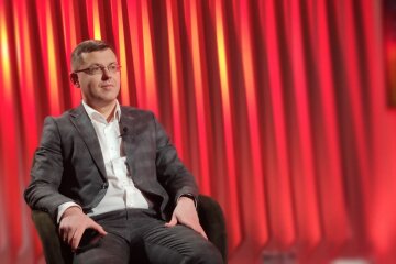 Фролов: людям очень тяжело пережить эту зиму из-за роста тарифов