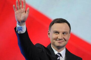 Президент Польщі підписав закон про заборону “бандеризму”: що це означає