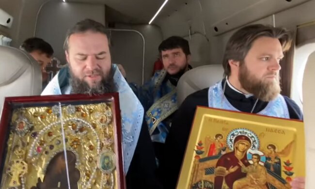 Одеські священики вдарили по коронавірусу з повітря: кадри битви з інфекцією