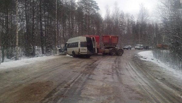 МЗС повідомило подробиці про ДТП з українцями в Росії
