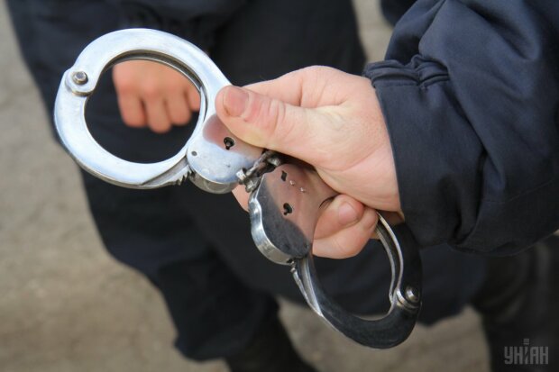 наручники задержание милиция