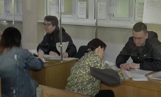 Скидка на оплату коммунальных услуг в июне