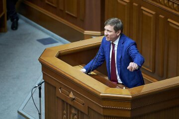 Сергій Шахов: спроби скасувати місцеві вибори на Луганщині та Донеччині - це страх влади ще більше втратити свої позиції