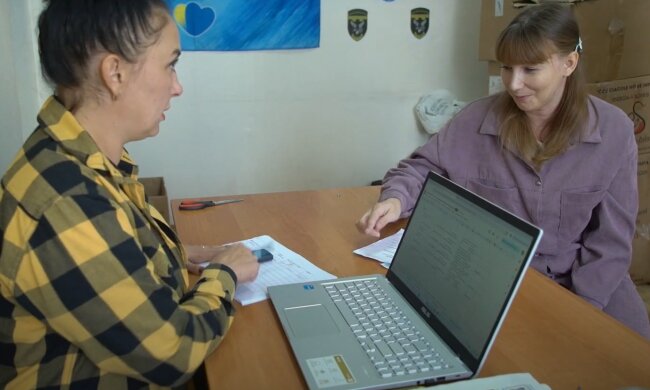 Безкоштовні продукти для пенсіонерів та ВПО у Дніпропетровській області