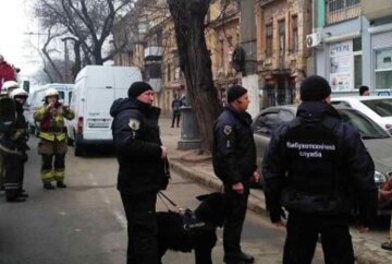 Загроза вибуху в урядовому кварталі Києва: на місце терміново виїхали рятувальники і поліція