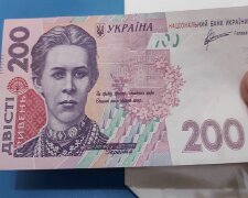 Грошова допомога для пенсіонерів в Одеській області