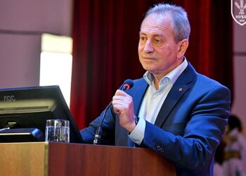 Микола Томенко