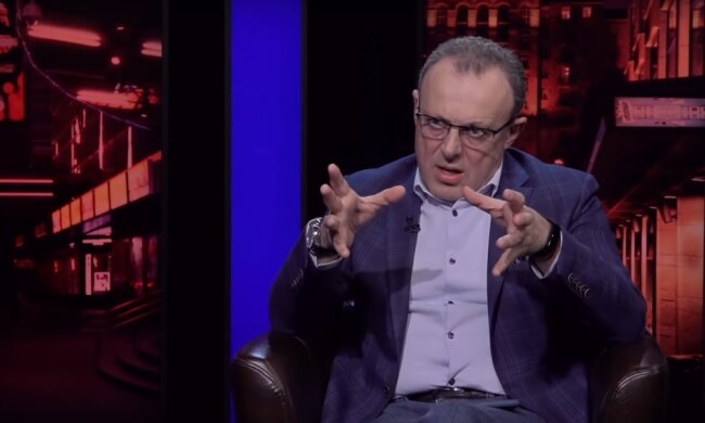 Спивак раскрыл правду о "явке с повинной" Арахамии: "Это политическая коррупция"