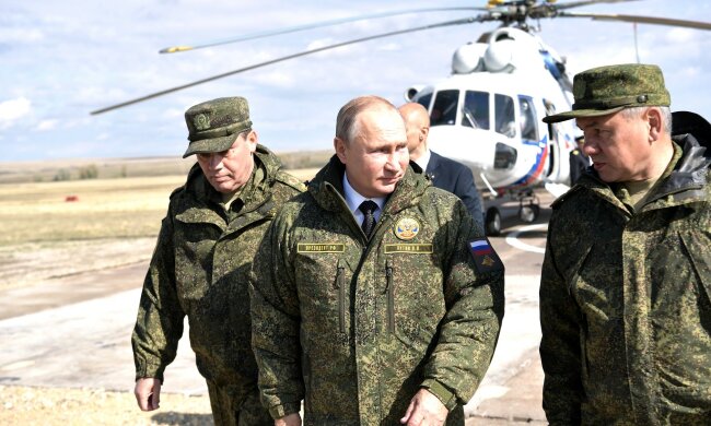 Фанат Путіна завив від безнадії і показав наслідки окупації Криму: без сліз дивитися не можна