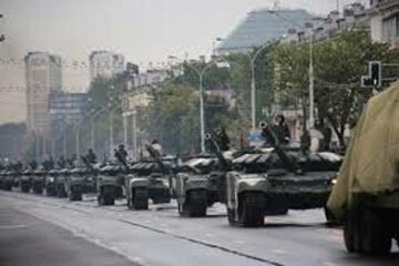 В Минск стягивают десятки тысяч вооруженных военных: названы причины срочной мобилизации
