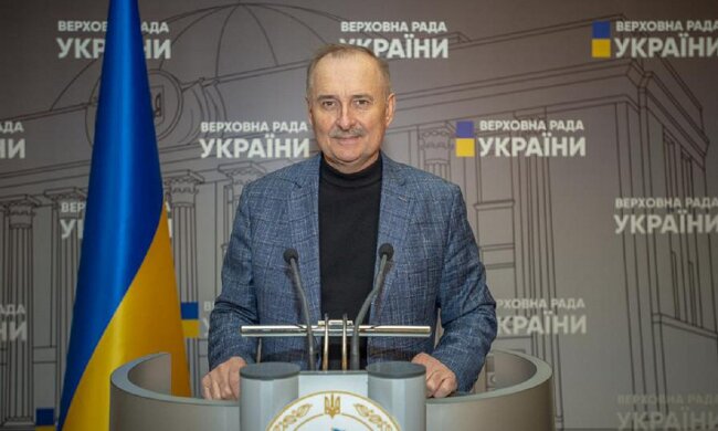 Начальник держпорту «Південний» працює в інтересах приватного конкурента, а не держави - нардеп