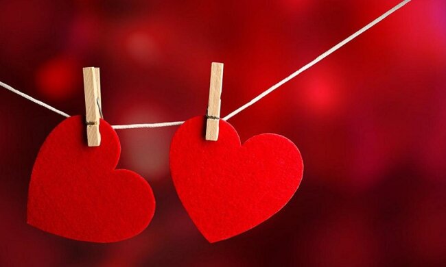 Сердечка і орігамі до Дня святого Валентина