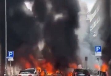 Страшный взрыв прогремел в центре мегаполиса: автомобили охвачены огнем, идет эвакуация