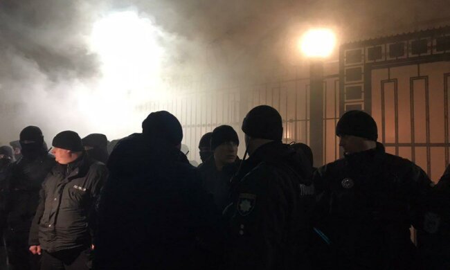 photo_2018-11-26_00-06-11