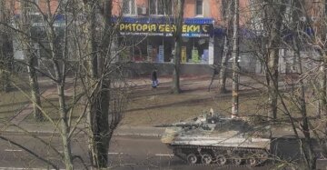 "Наші військові йшли на танки з автоматами": про перші години окупації Херсонщини розповіла переселенка