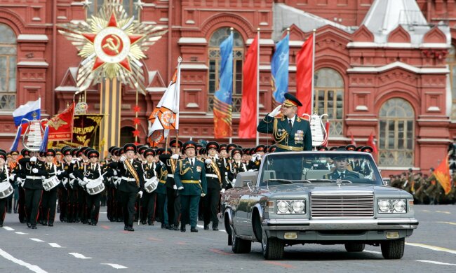 Улицы фашистских преступников: известный украинский телеканал угодил в скандал из-за пророссийской позиции