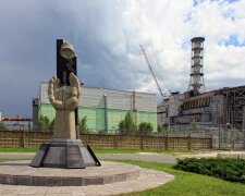 чернобыль памятник