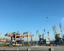 НП в Одеському порту, поліція повідомляє про велику крадіжку: кадри з місця подій