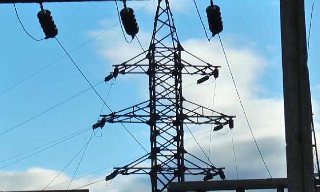 Графіки відключення світла у Полтавській області на 12 травня