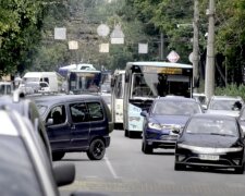 Ограничение движения транспорта в Черновицкой области