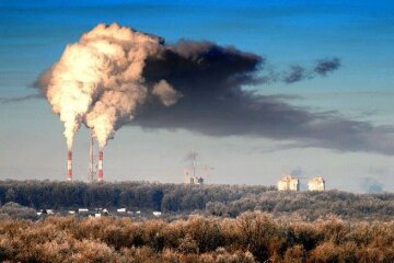 "Це все в легенях": харків'яни масово скаржаться на нестерпний сморід з Коксохіму