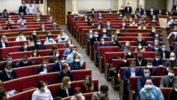 Рада, нардепы в масках, карантин