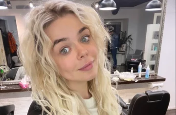 Аліна Гросу