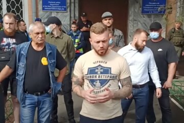 Представители Нацкорпуса рассказали, как продвигается дело Кухарчука