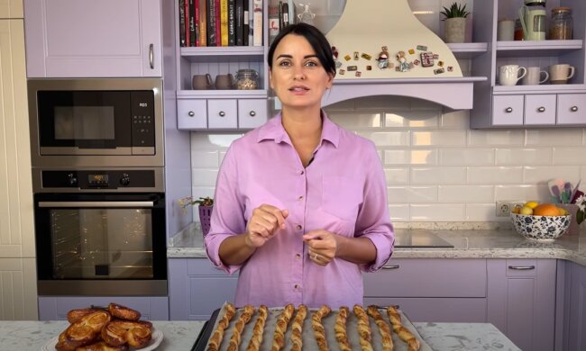 "Мастер Шеф" Глинская показала, какую вкуснятину можно приготовить из слоеного теста: самые простые рецепты