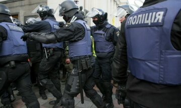 полиция силовики протест бунт перекрыли