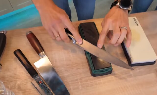 Кухонные ножи, скриншот: YouTube