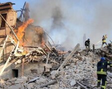 Єдине місце порятунку: росіяни розбомбили школу на Луганщині, де ховалися близько 90 людей