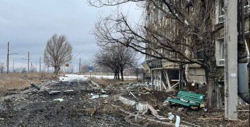 Враг нанес 34 удара по городам Донецкой области: проводится срочная эвакуация, фото