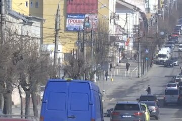 Обмеження руху транспорту в Чернівцях