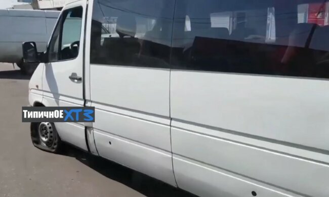 В Харькове парализовали движение автобусов по популярному маршруту: фото последствий