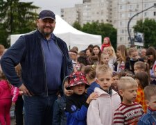 Михайло Добкін організував для маленьких харків'ян велике свято до Дня захисту дітей