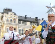 Зеленського дорікнули за шоу на День незалежності: "чорти що і збоку Вєрка"