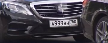 Авто з російськими номерами: скрін з відео