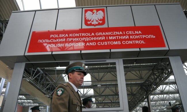 Польща нанесла несподіваний удар по українцях, нова заборона в дії: "З третього липня..."