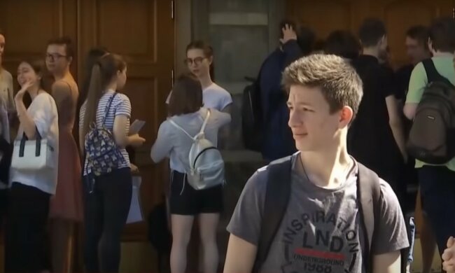 школа ученики школьники подростки абитуриенты
