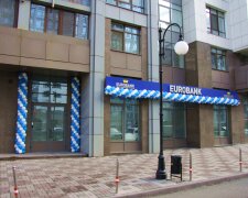 eurobank_branch3_web_3