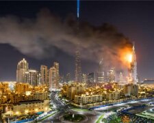 В Дубае вспыхнул небоскреб (видео)