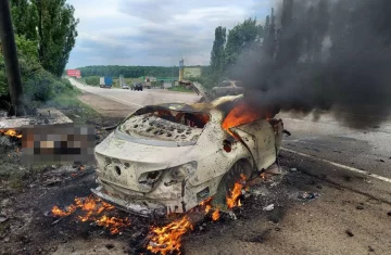 Фатальна ДТП під Харковом, авто повністю вигоріло: хто став жертвою і кадри з місця трагедії