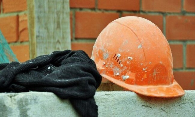 каска, стройка