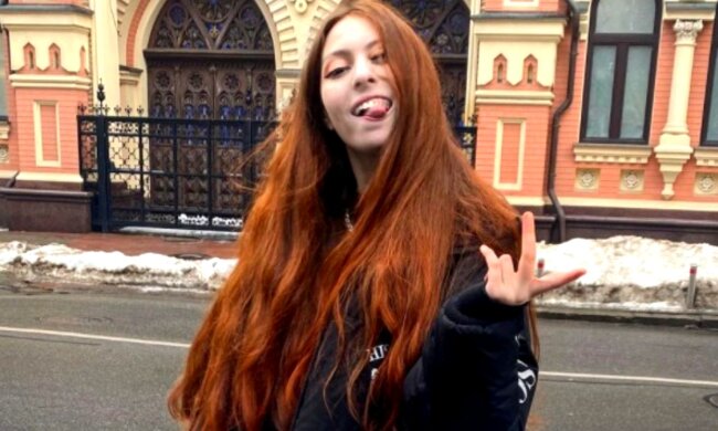 Маша Полякова, дочка Полякової