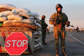 Чонгар пункт пропуска Крым военные