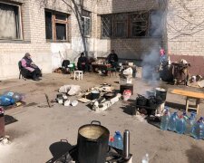 На Луганщине спасателям приходится тушить пожары под постоянными обстрелами: "Крайне тяжело..."